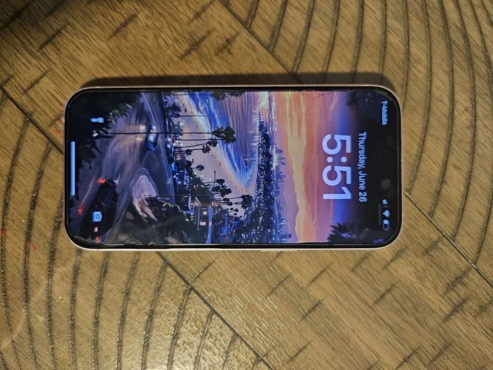 iPhone 15 128GB Unlocked