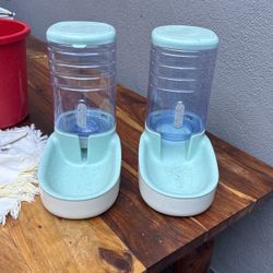 Auto Feeder And Water 