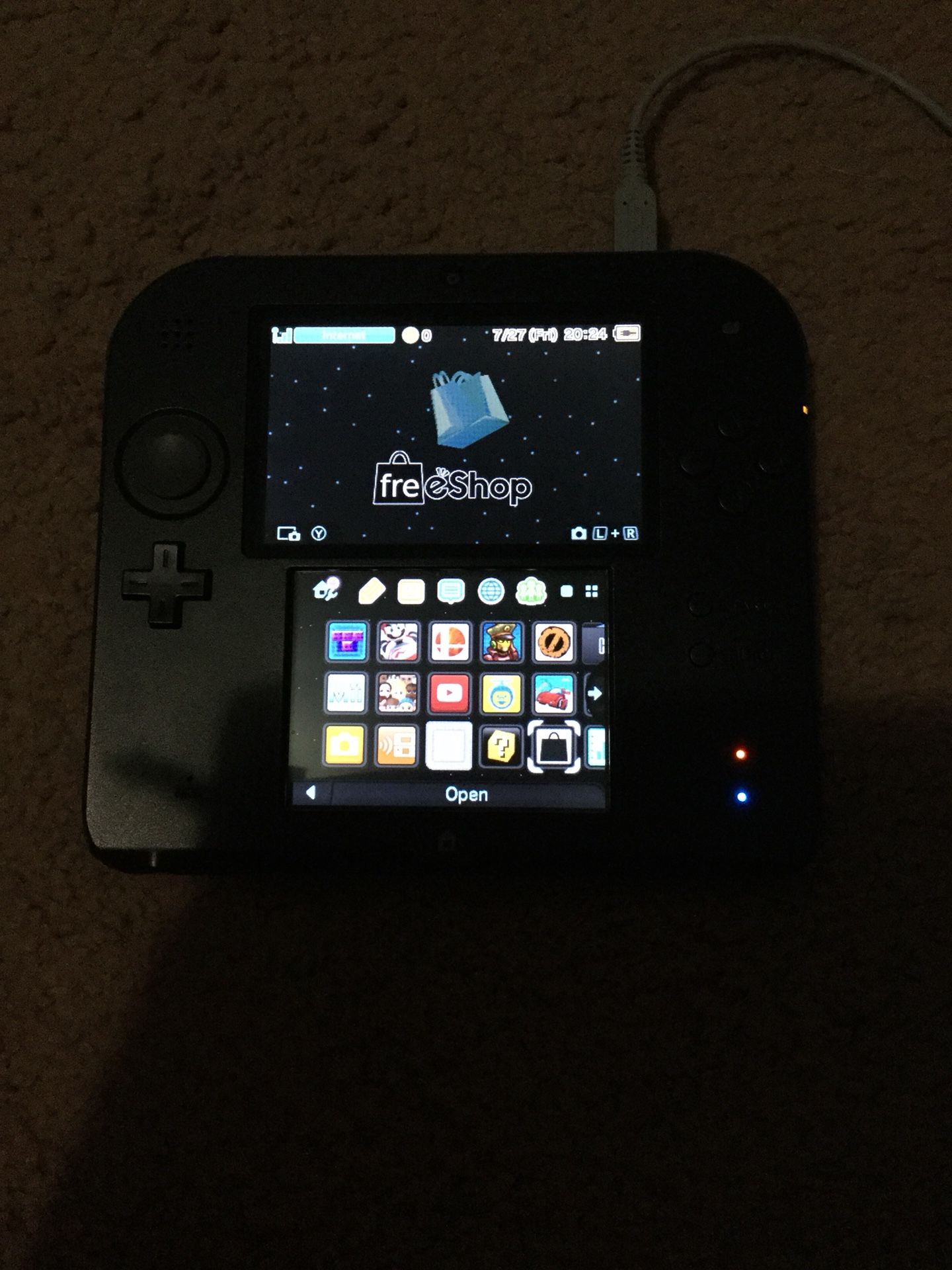 2DS Modified (Games Optional *CHARGE EXTRA CASH*)