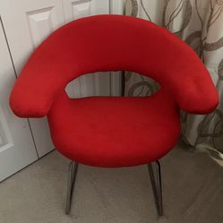 New Comfortable Chair SALE