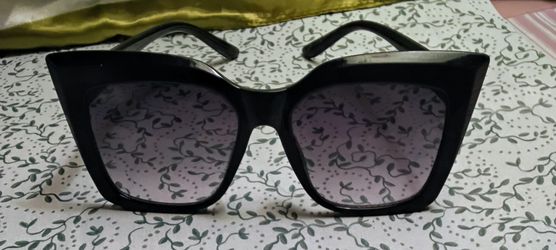 Women's sunglasses