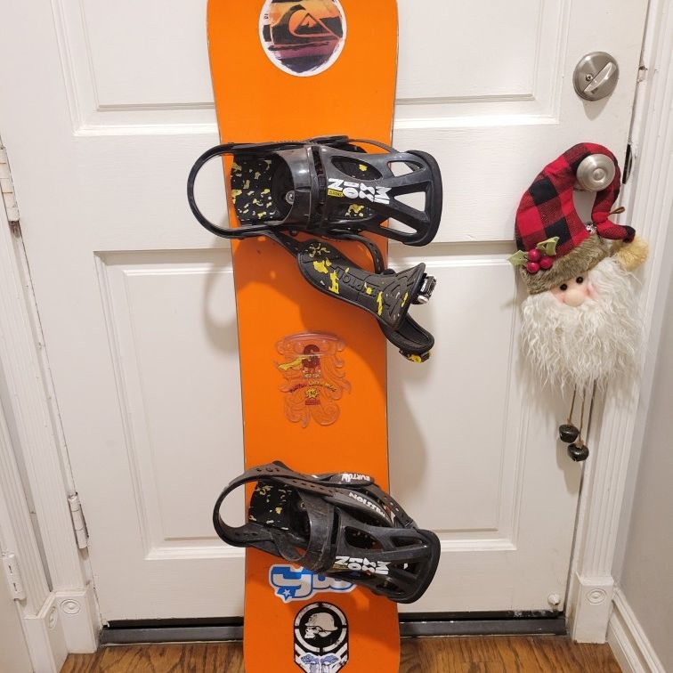 burton hero smalls snowboard Kids' Family Tree Hometown Splitboard, Graphic / 135 For kids who see the whole mountain as their playground the 2024 Burton Family Tree Hometown Hero Kids Snowboard offers the freedom to ride it all with style Kids' Boards: 2026 Burton Hometown