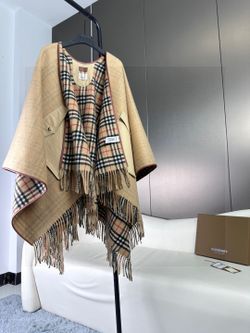 Women's Cashmere Cape