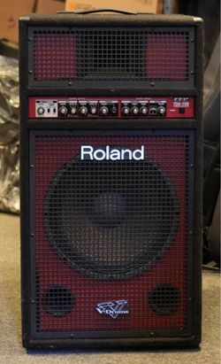 ROLAND TDA-700 V-DRUMS amplifier/speaker