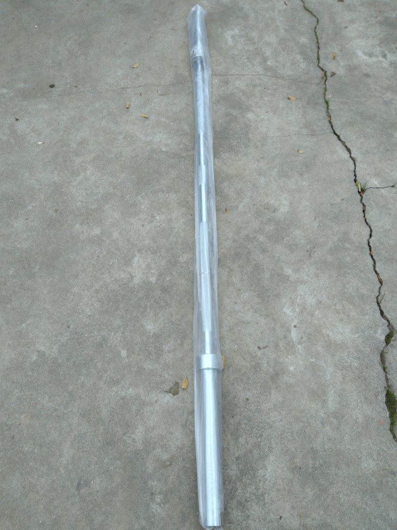 7 ft Olympic Barbell,  New 