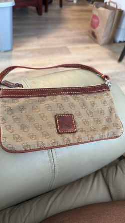 Dooney&Bourke