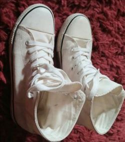 High Tops Size 8