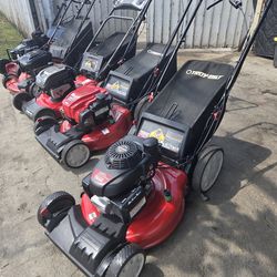 Lawn mower Honda  one year garanty  Free delivery