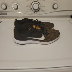 Nike Downshifter 