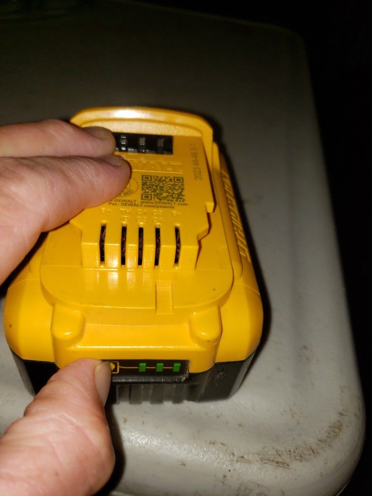 Dewalt Batería 6AH XR LITHIUM ION 20 V 