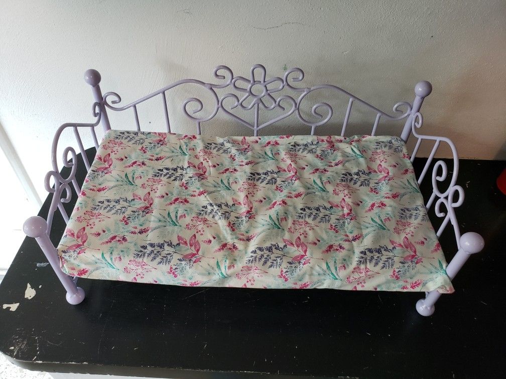 American Girl style 18" doll solid metal day bed frame and mattress