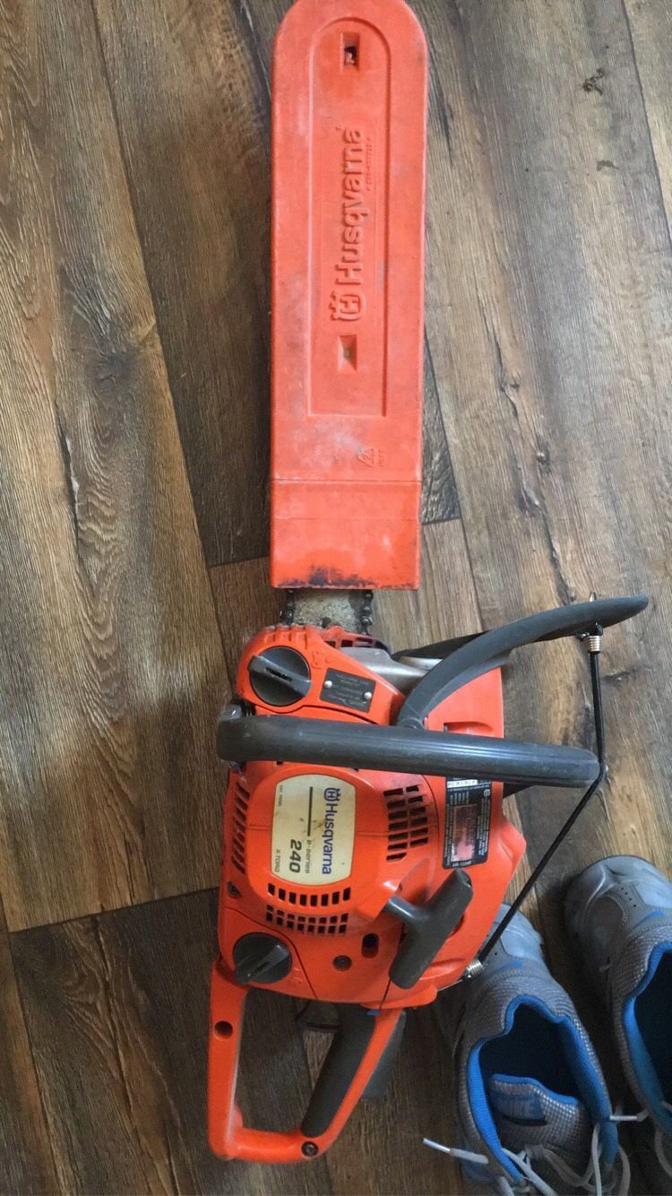 Husqvarna E series 240 Chain Saw