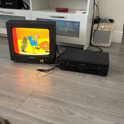 TV 25”and Vhs Retro 