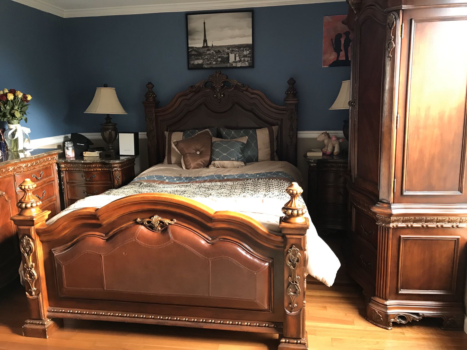 Queen bedroom furniture