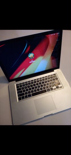 APPLE MACBOOK PRO RETINA 128SSD 8GB RAM AND CHARGER