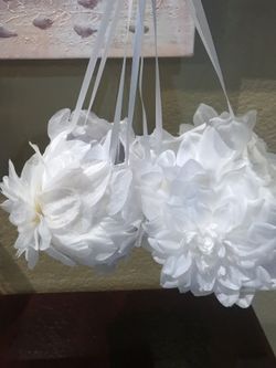 Flower girl basket