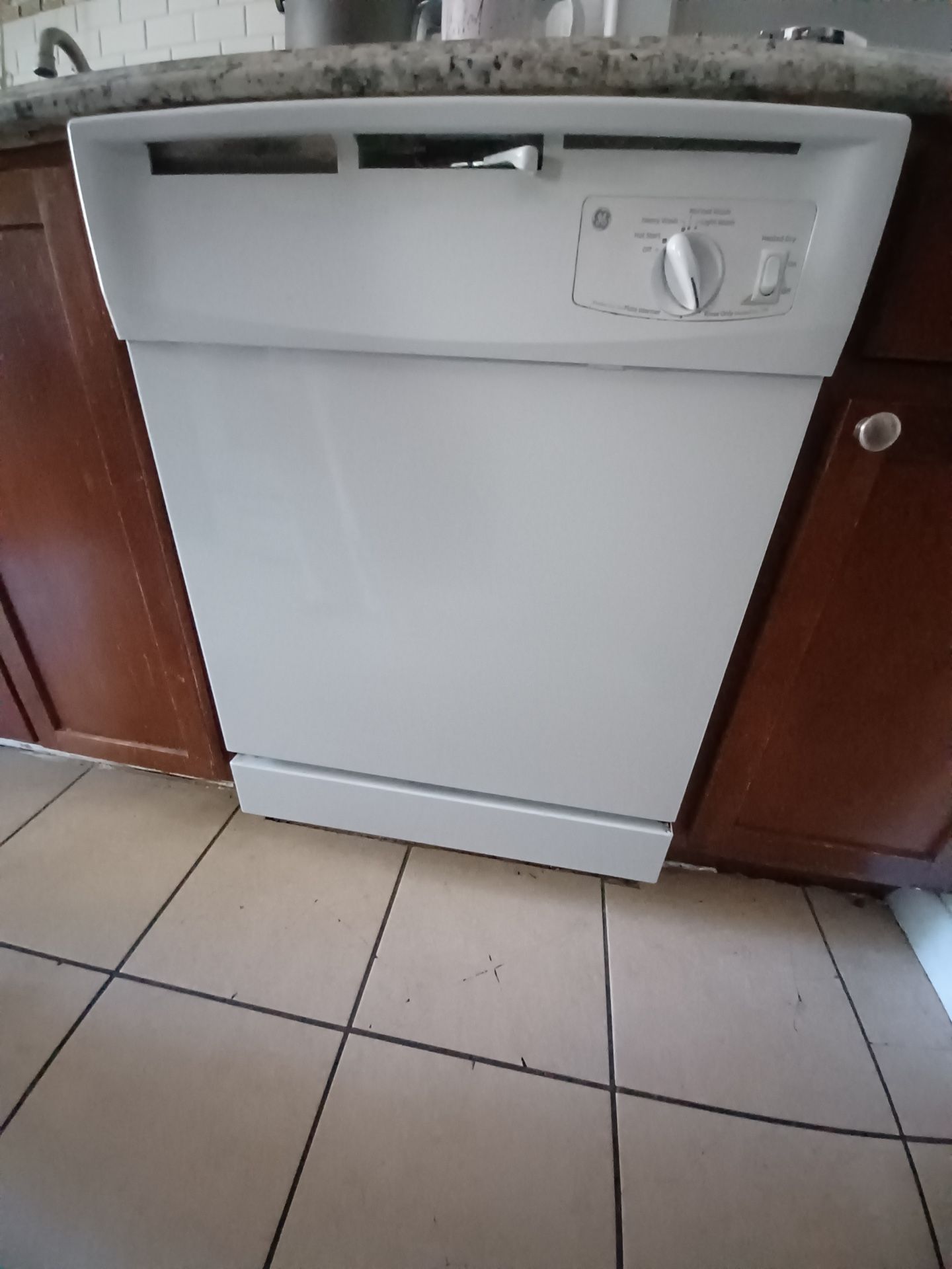 Dishwasher Deal Price Reduced
