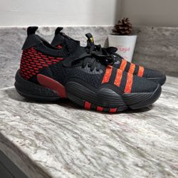 Adidas Trae Young 2’s