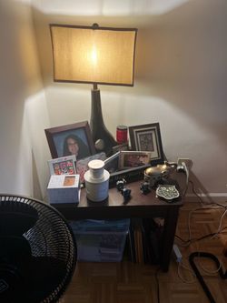 2 Side Tables and 2 Lamps