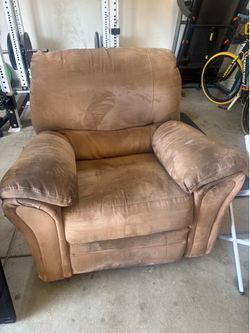 Free Recliner