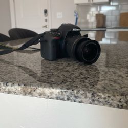 Nikon D3500 Camera