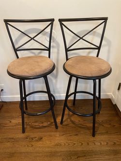 Swivel Bar Stools