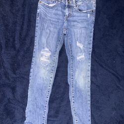 Art Class size 8 blue skinny jeans with a distressed look