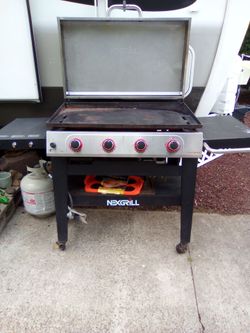 NEXGRIILL Flat top grill.  And accessories