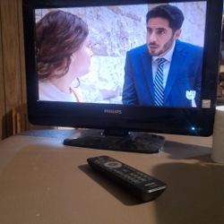 19" TV.  19" Telwvision