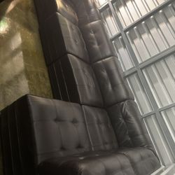 Leather Sectional Couch! Good Condition!