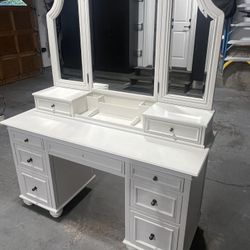Pottery Barn Teen Desk