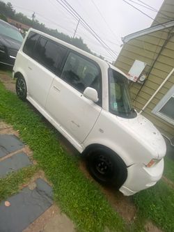 Toyota Scion xB 2006 White