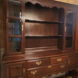 China Hutch And Buffet Cabinet