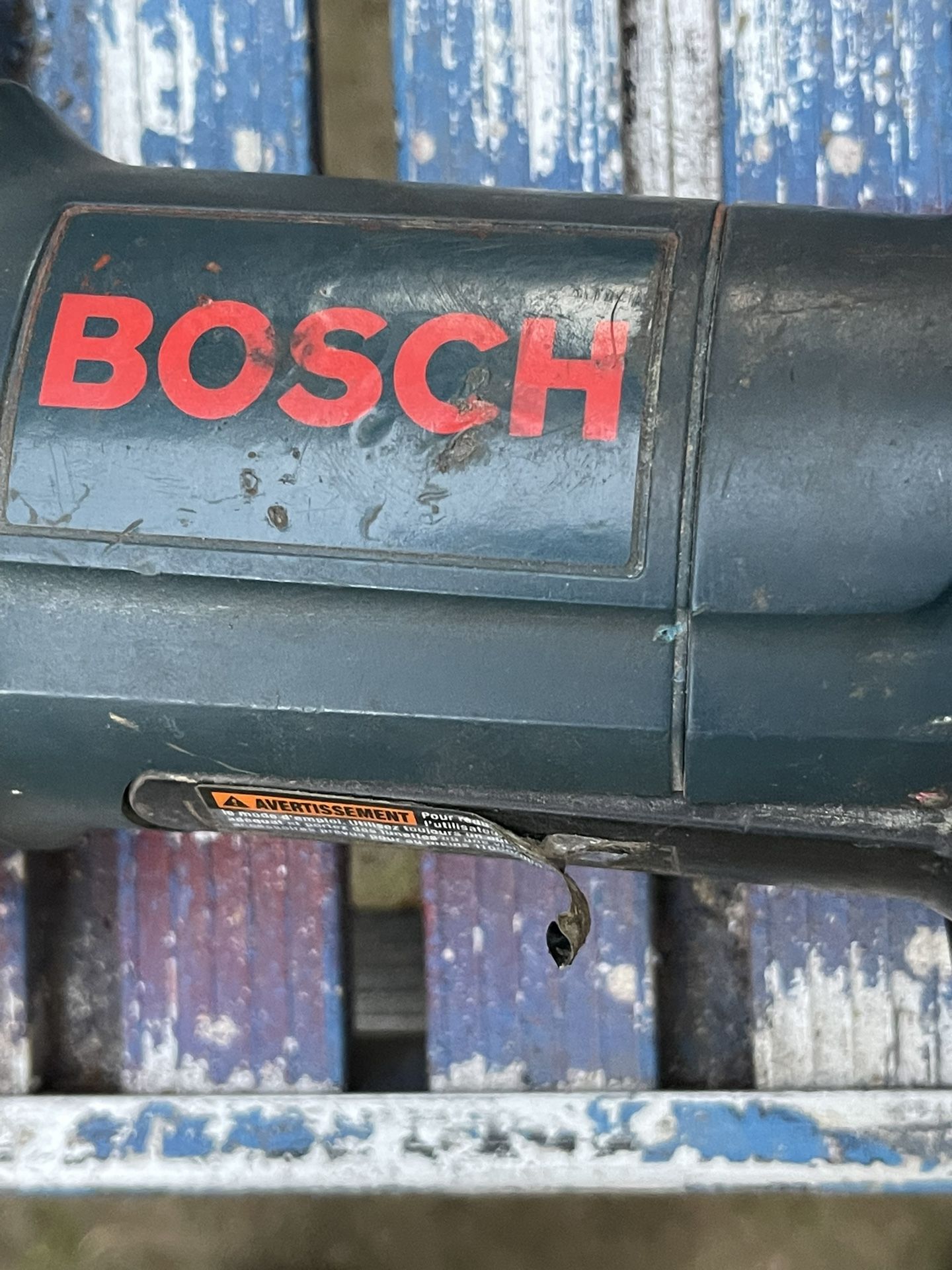 BOSCH works good  FOR $50.00 Cash Only Pick Up Only All Sales Final