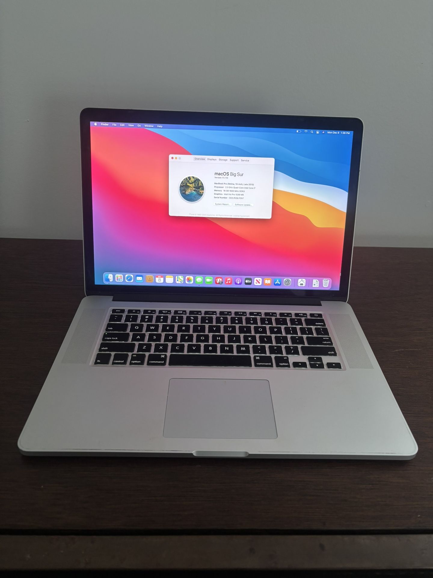 2014 Apple MacBook Pro 15.4” 16GB Intel I7 Quad Core 512GB Battery Normal Condition 