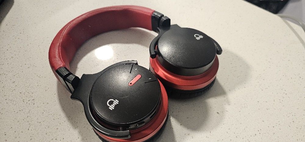 Awesome True Base Bluetooth Headset