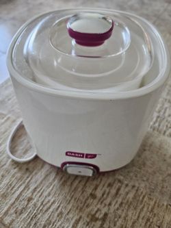 Dash Yogurt Maker