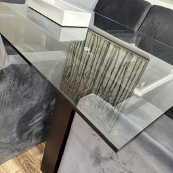 Glass Dinning table 