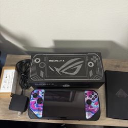 Asus ROG Ally X AMD Ryzen Z1 Extreme 1TB With Upgrades