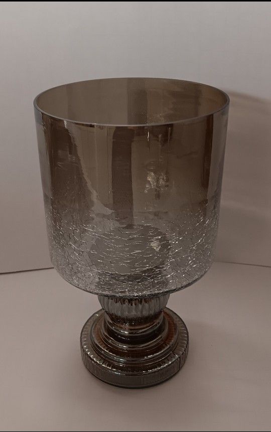 10 1/2" crackled glass pillar candle holder with pedestal base $10 FIRMl