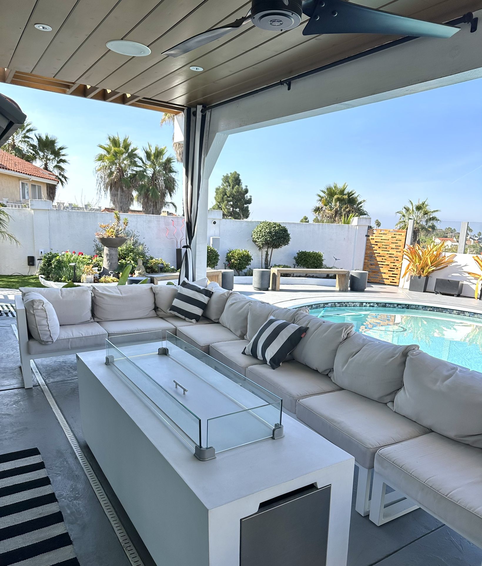 Modani Outside Sofa Set and Tables 