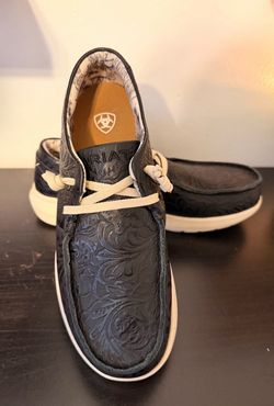 ARIAT