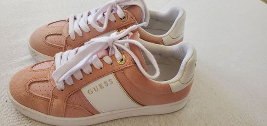 GUESS sneakers size 7.5 light pink