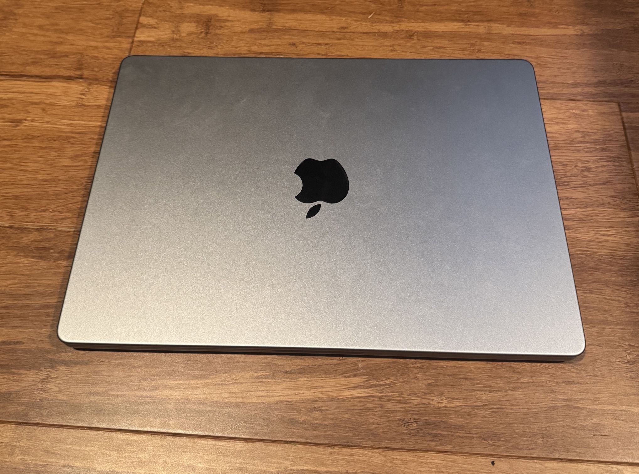 MacBook Pro M3 16GB 512GB 14inch