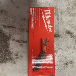 Milwaukee M12 Cordless Copper Cutter Tubing Cutter