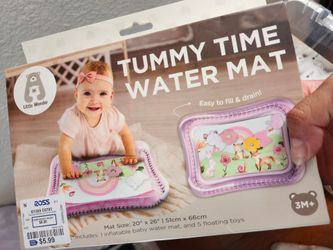 Tummy time water mat