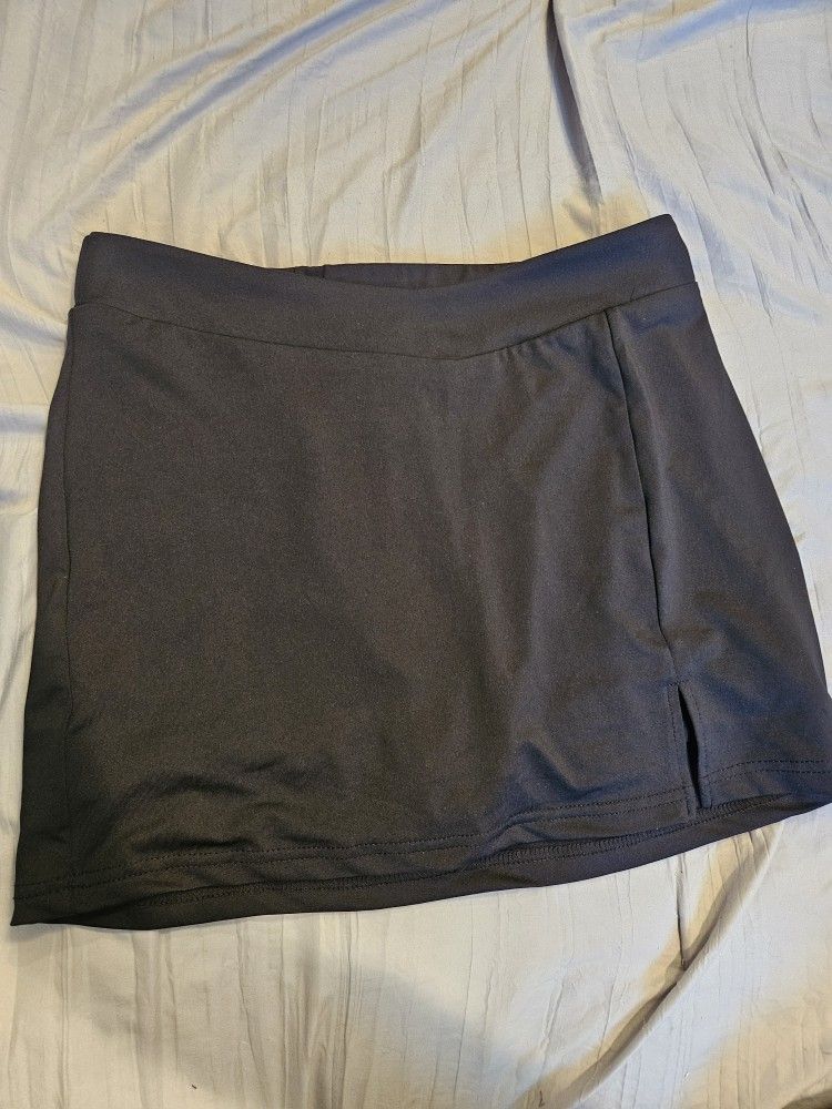 Shein Bae Medium Black Skort NWT