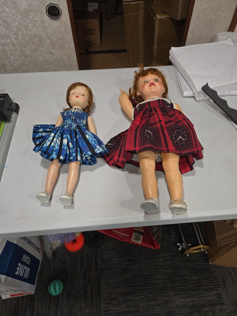 Dolls And More Dolls