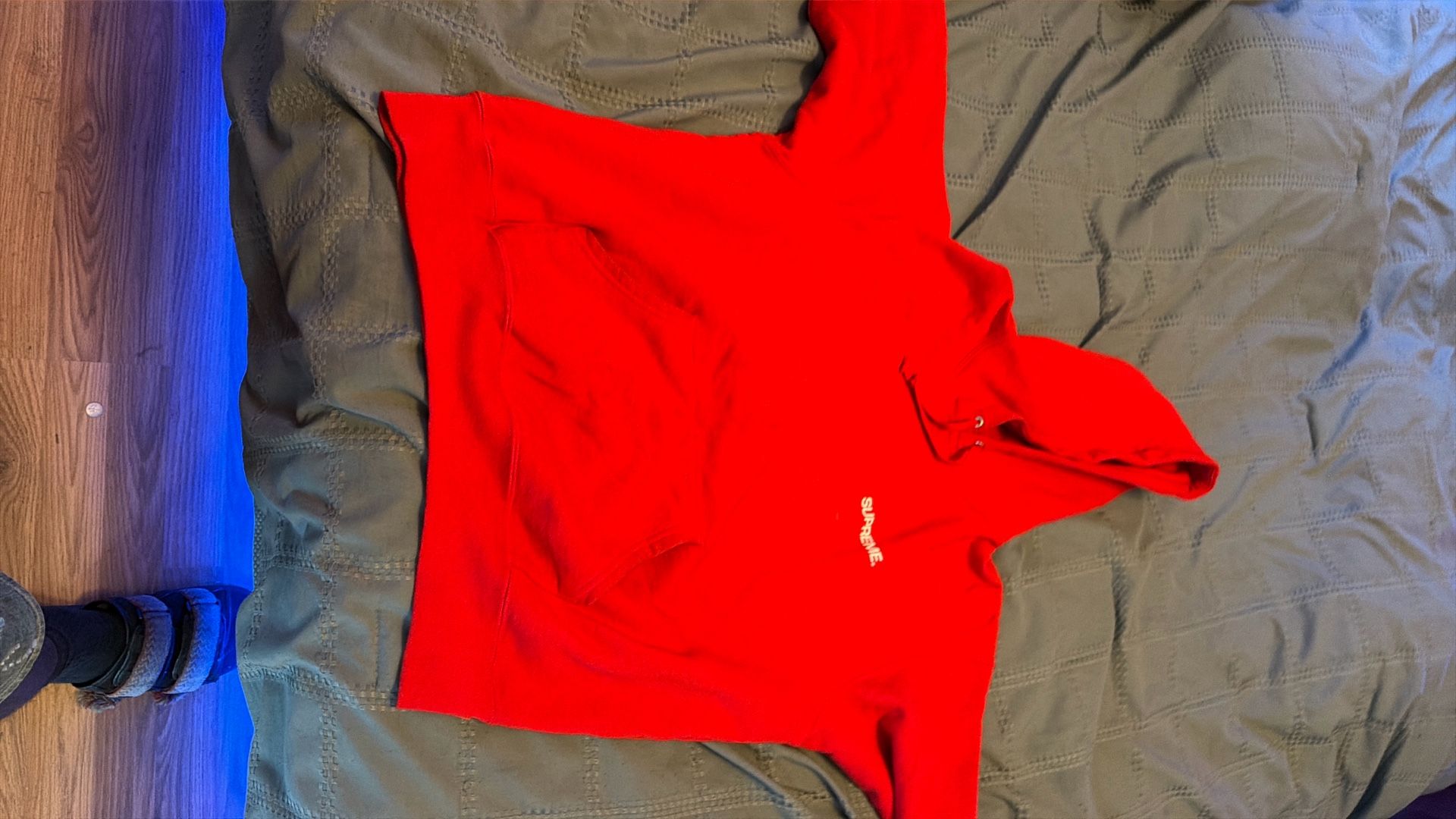  Supreme Hoodie Medium 