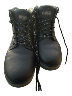 Boots steel toe